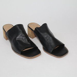 Women Black Wooden Mules - Size 7